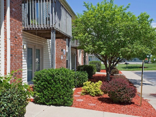 Building Photo - Huntley Ridge Rental