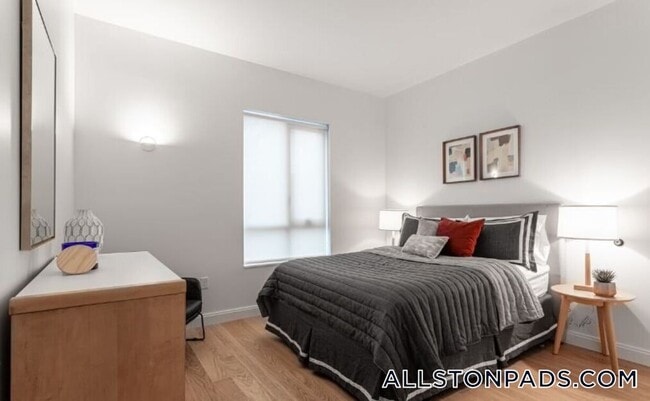 Photo - 83 Gardner St Unidad 108