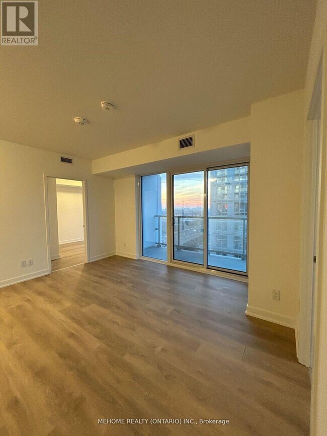 Photo - 2033 Kennedy Rd Unité 3302