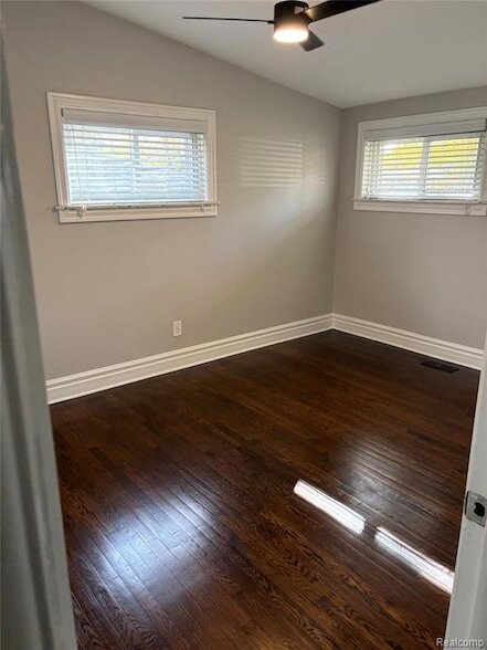 Photo - 23245 Berkley St