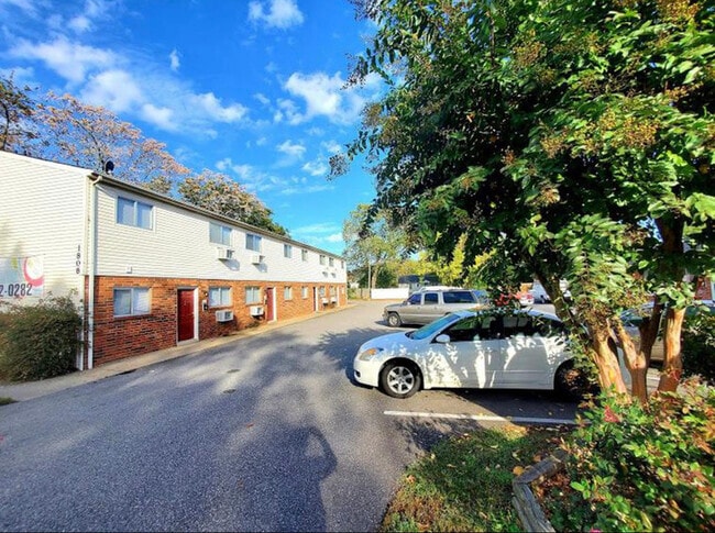 Photo - 1812 Williamsburg Rd Unit Studio