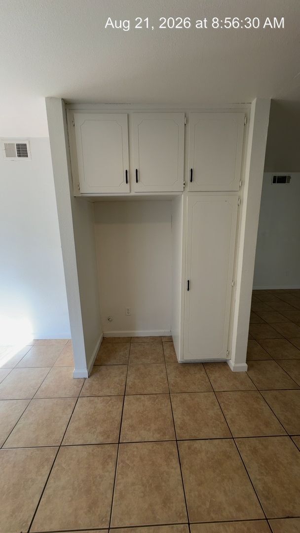 415 N West St Unit A