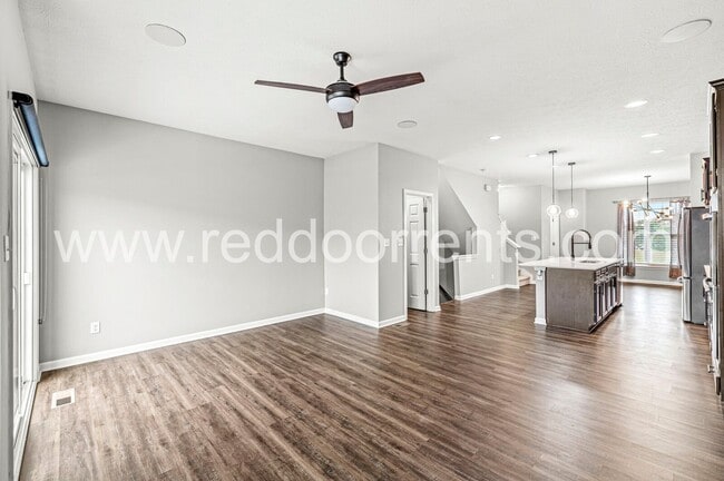 Photo - 2936 W New York St