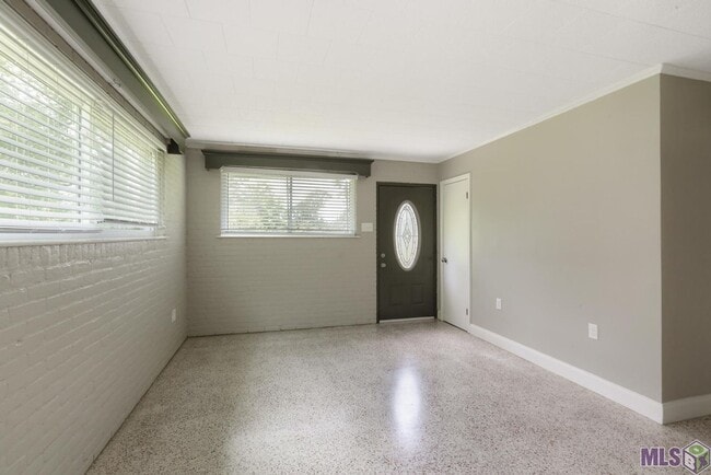 10212 Gurney Rd