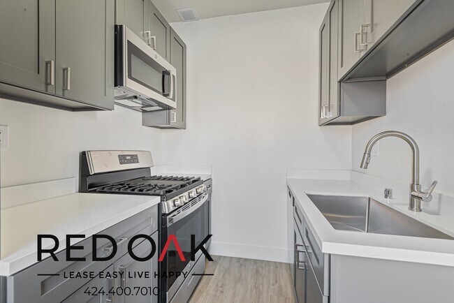 Photo - 523 Westmoreland Ave Unit 309