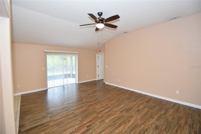 Photo - 13 Sergeant Ct