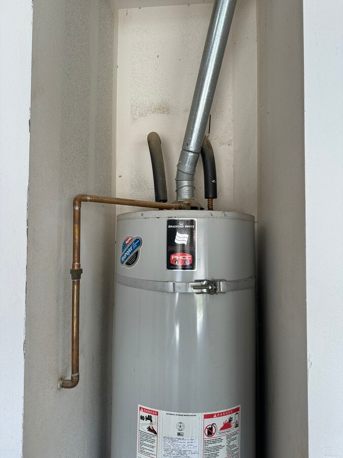 Photo - 19651 Grand Ave