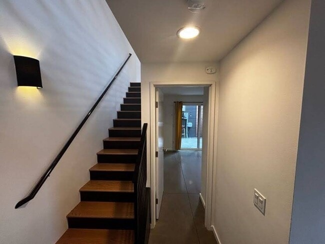 Photo - Modern Townhome For Lease Near Columbia City | 2 Bed | 2.5 Bath | A/C | Covered Parking