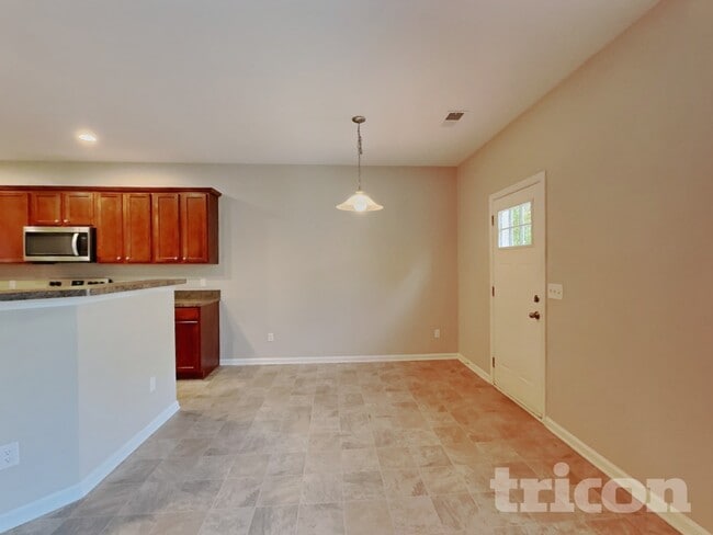 4236 Glenmore Creek Dr