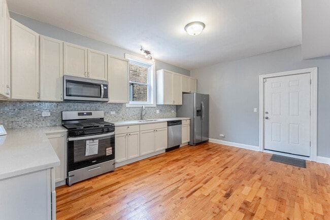 Photo - 163 N Lockwood Ave