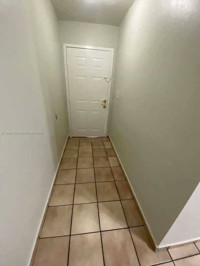 Photo - 4655 Palm Ave Unit 205