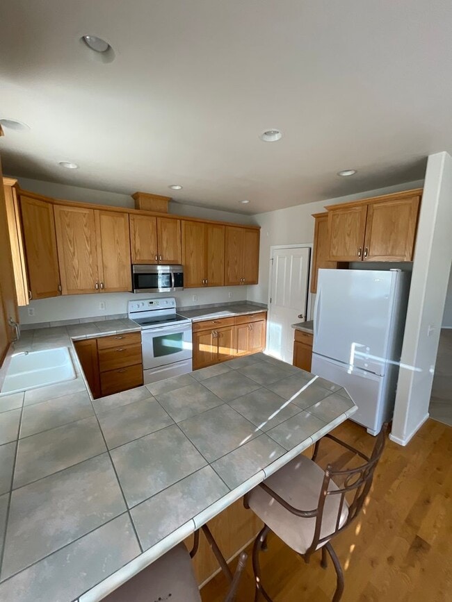 Photo - 3 Bedroom Home in North Albany!