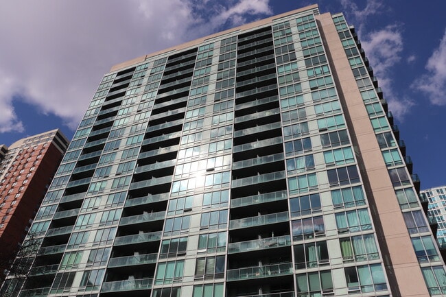 Photo - 20 Newport Pky Condo Unit 503