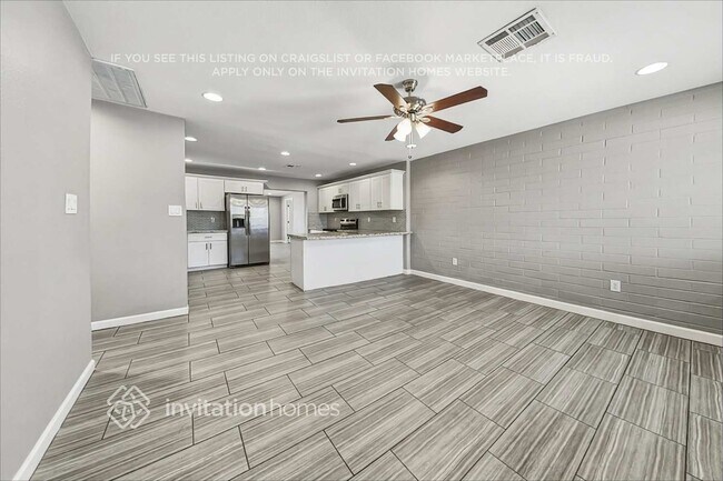 Photo - 422 E Papago Dr