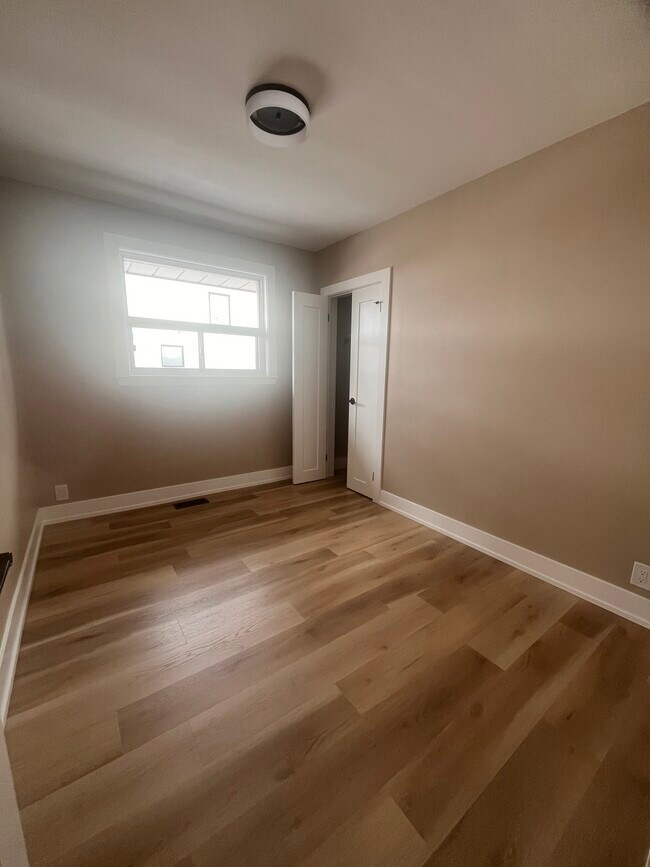 Photo - 96 Celestine Dr