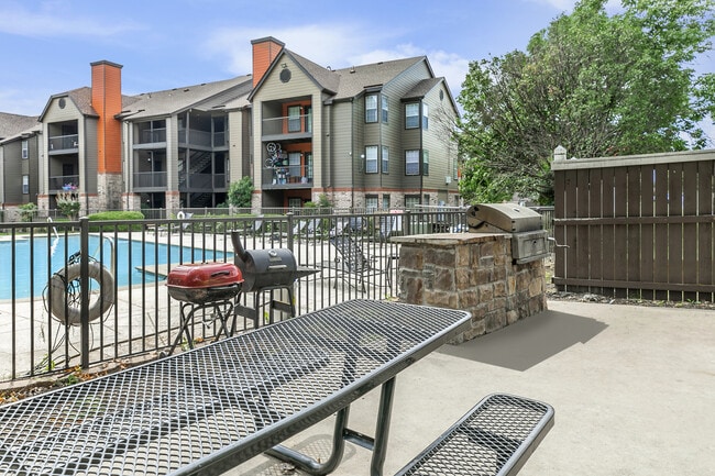 BBQ and Picnic Area at 89 East