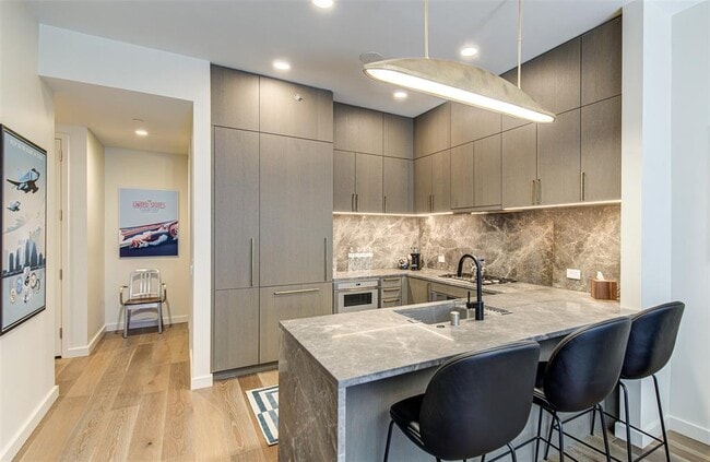 Photo - 202 Nueces St Unit 2204