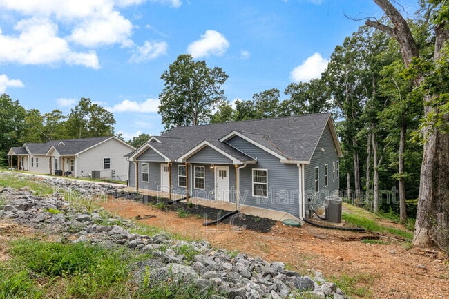 Building Photo - 2645a Bell St