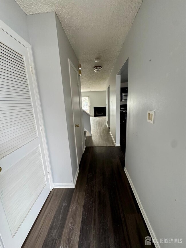 Photo - 36 Upperbrook Ct