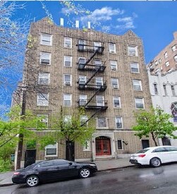 Photo - 901 Woodycrest Ave Apartments
