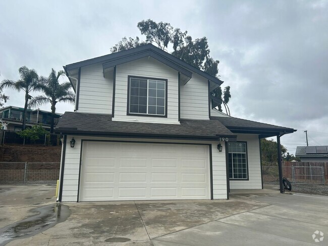 Building Photo - Charming Renovated Home in Vista, CA – Cul...