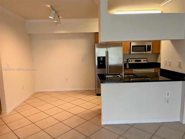 Building Photo - 6492 Emerald Dunes Dr Unit 307