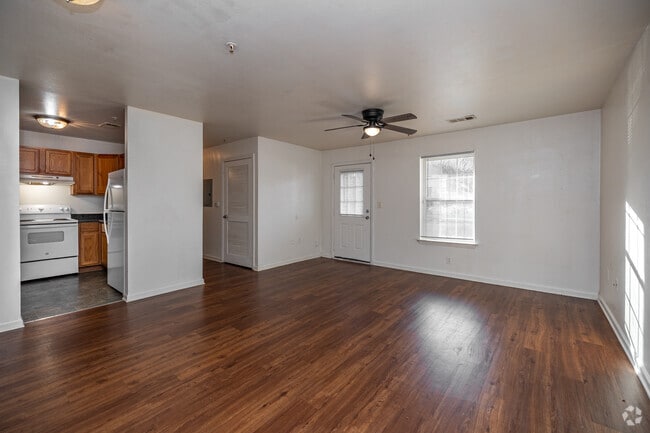 2BR, 2BA - 1,209SF - Living Room