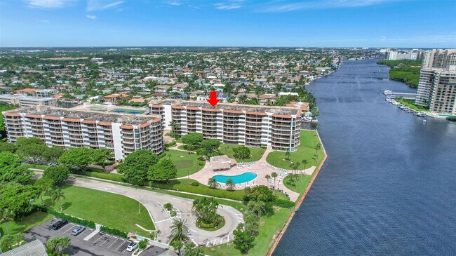 Photo - 899 Jeffery St Unit 109