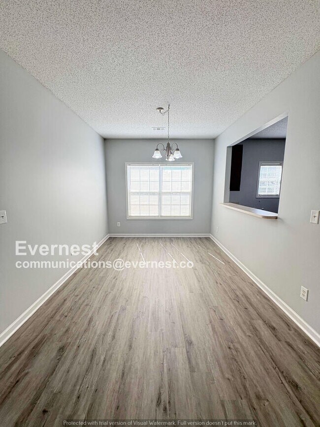 Photo - 8651 Thomas Ln