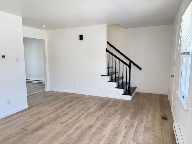 Photo - Beautiful 2-Bedroom 1.5 Bathroom Home in Elizabethtown School District!