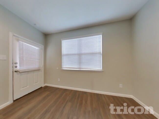 Photo - 17530 Greystanes Rd