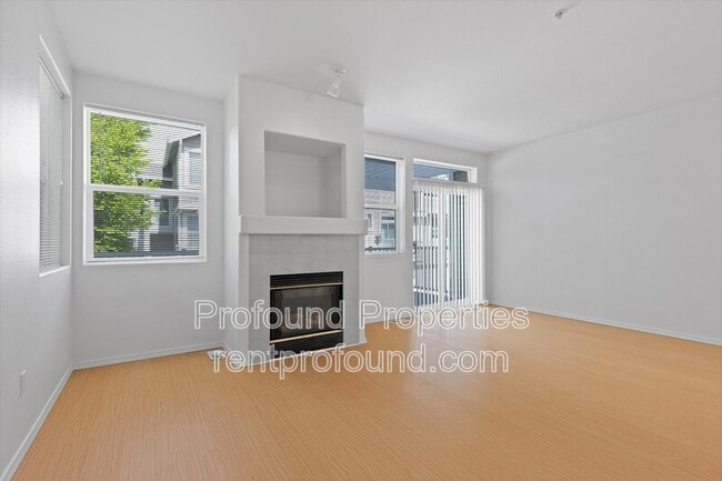 Photo - 16090 SW Audubon St