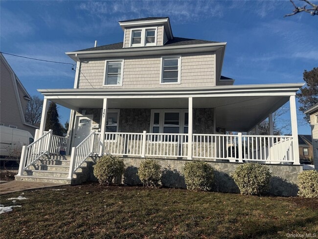 Photo - 261 Wilson Ave Unidad 2nd Floor