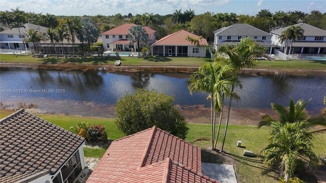 Building Photo - 1393 Majesty Ter