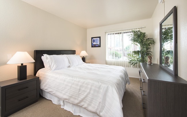 Photo - Country Club Village