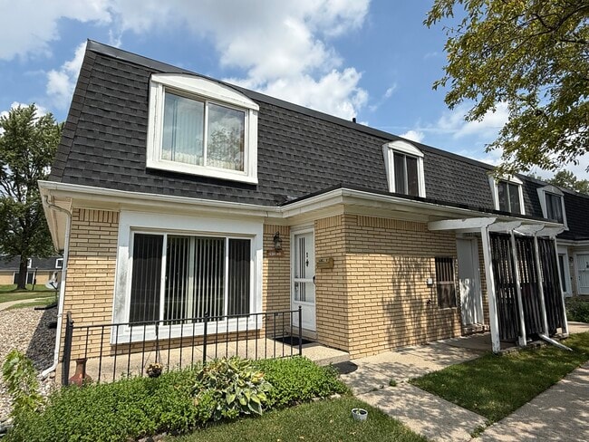 Building Photo - 29720 City Center Dr Rental