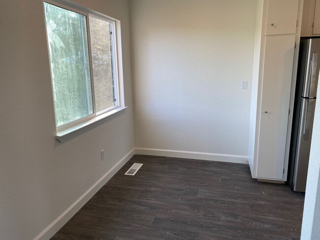 Photo - Lewis Ln-409 Unit 409