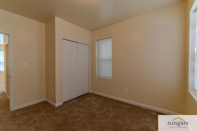 Photo - 2435 W Lafayette Ave Unit 2 -