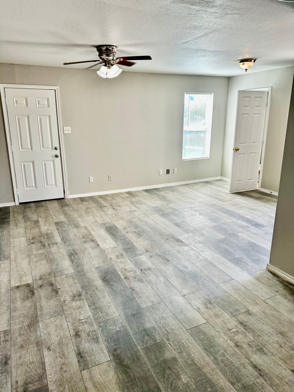 Photo - 768 Avondale Ave