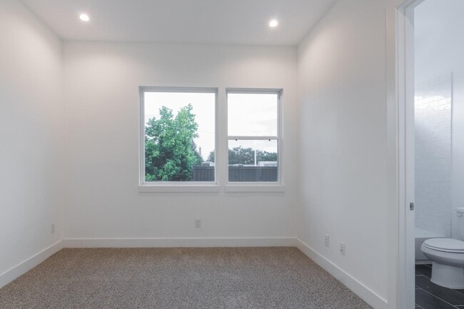 Photo - 5841 Dolores St