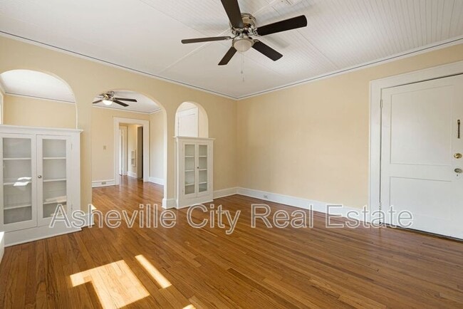 Photo - 87 Brevard Rd Unit Apartment #3