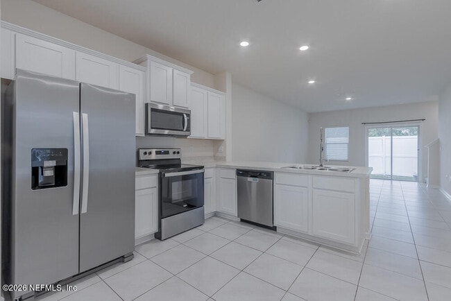 Photo - 983 Observatory Pkwy