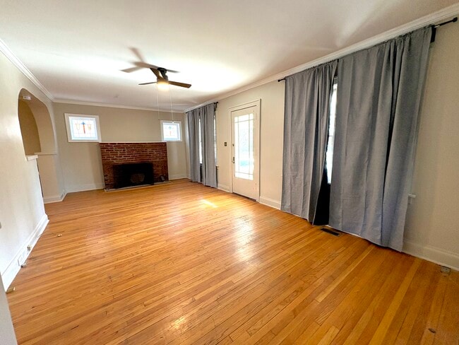 Photo - 7569 Dale Ave