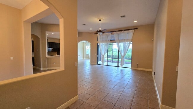 Photo - Stunning 3 Bedroom, 3 Bath Home – 2,500 sq/ft – Oversized Garages & Modern Upgrades
