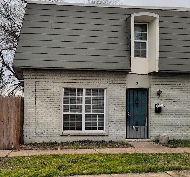 Photo - 5808 Wellington Dr