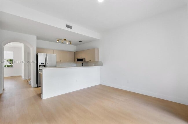 Photo - 8354 NW 142nd St