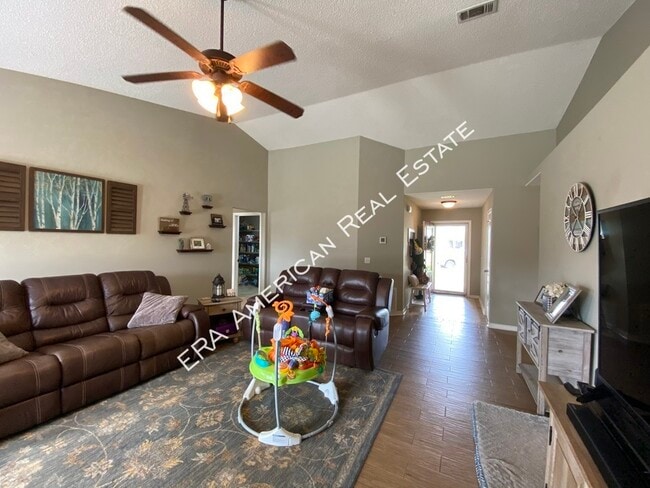 Photo - 2205 Gozo Ct