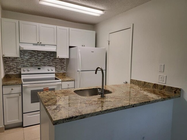 Photo - 4581 W McNab Rd