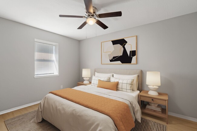 Photo - Cedarwood Apartments