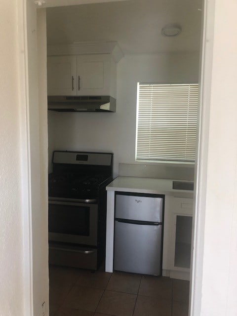 Photo - 6363 Hazeltine Ave Apartment Unit 6363 1/2